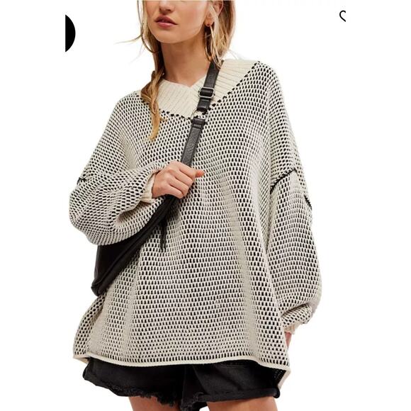 Free People Sweaters - Free People Maisie Sweater Ivory Black Combo Oversized Chunky Size medium